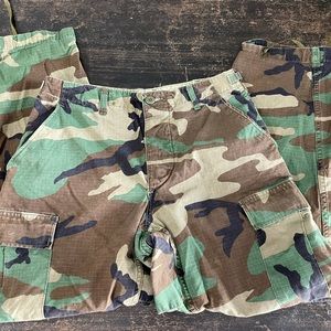 Unisex camouflage cargo pants